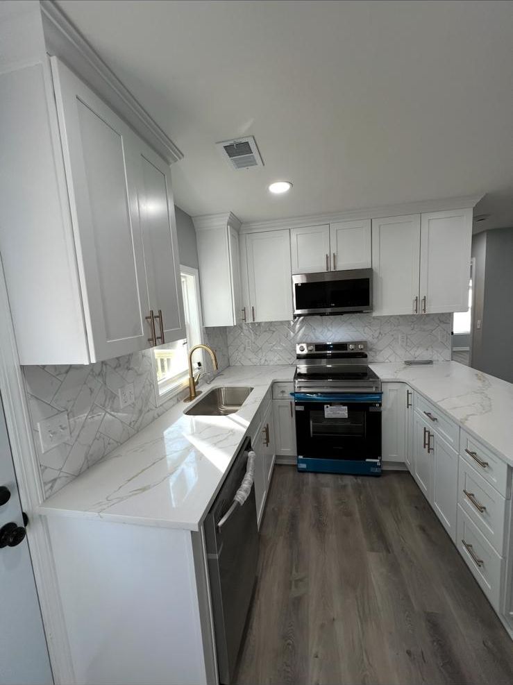 Kitchen with vinyl plank floor